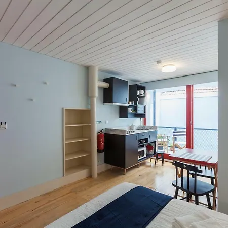 Victoria Apartment